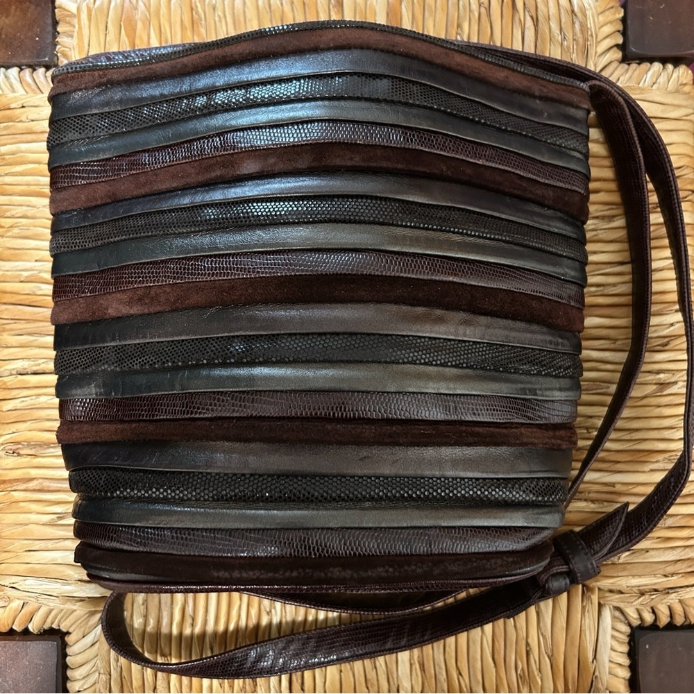 VINTAGE Striped Brown and Black Shoulder Bag